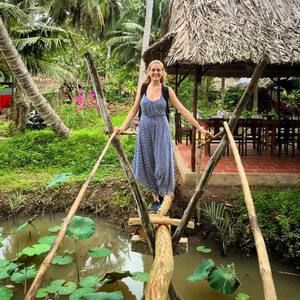 Meet your Posher, Meagan